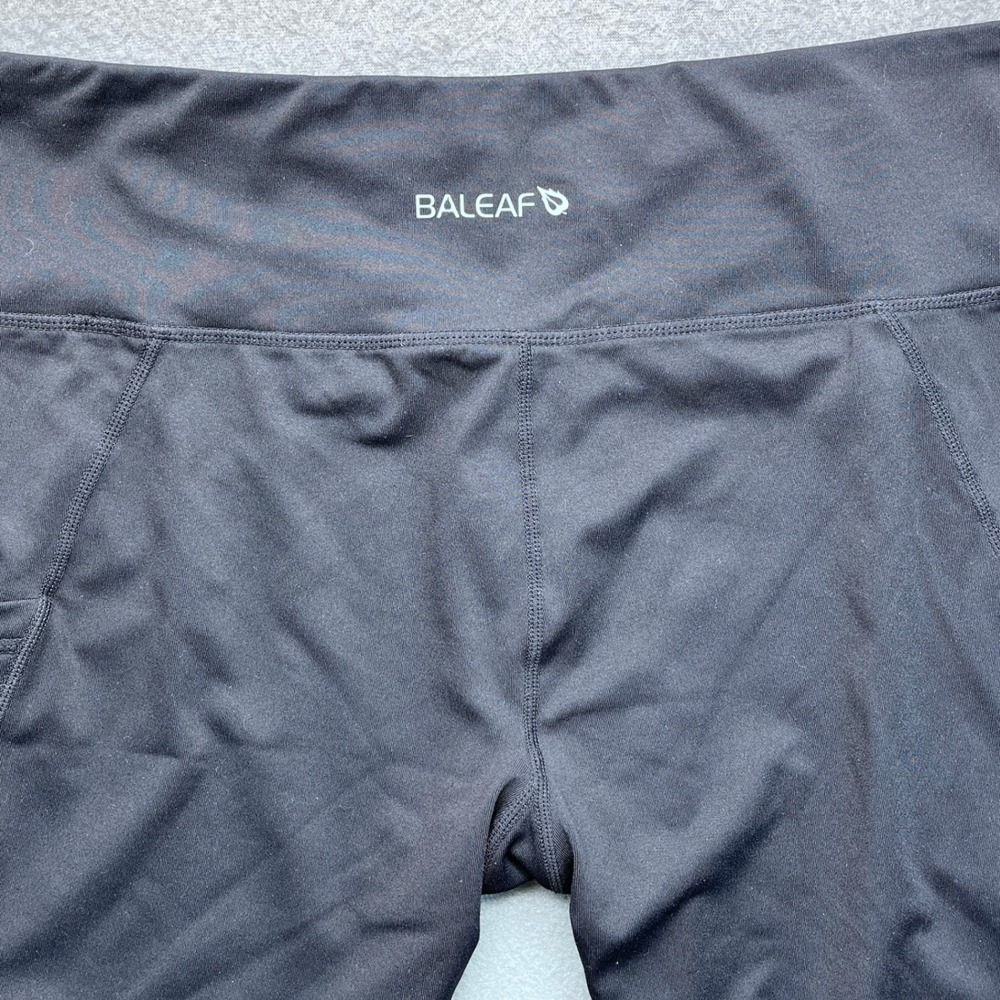 Baleaf Womens Black High Waisted Biker Shorts with Pockets Size XL Athletic Gym - Picture 3 of 9